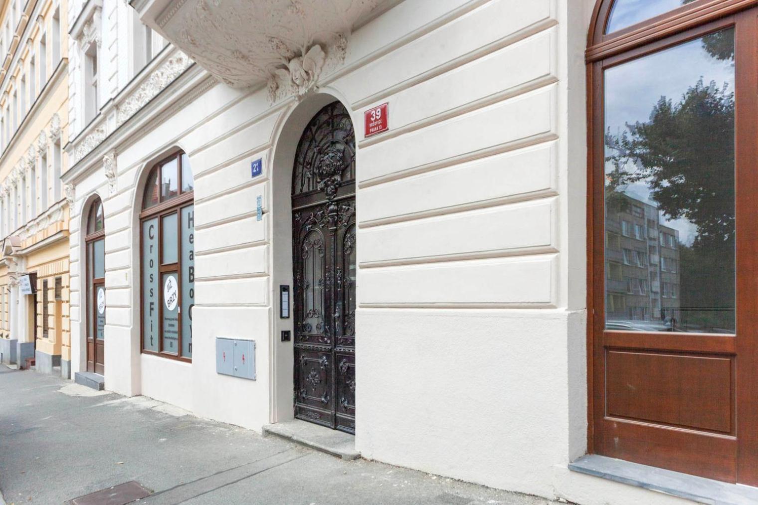 Apartment Blueground Vrsovice Near Renaissance-style Park Prg-7 Prague